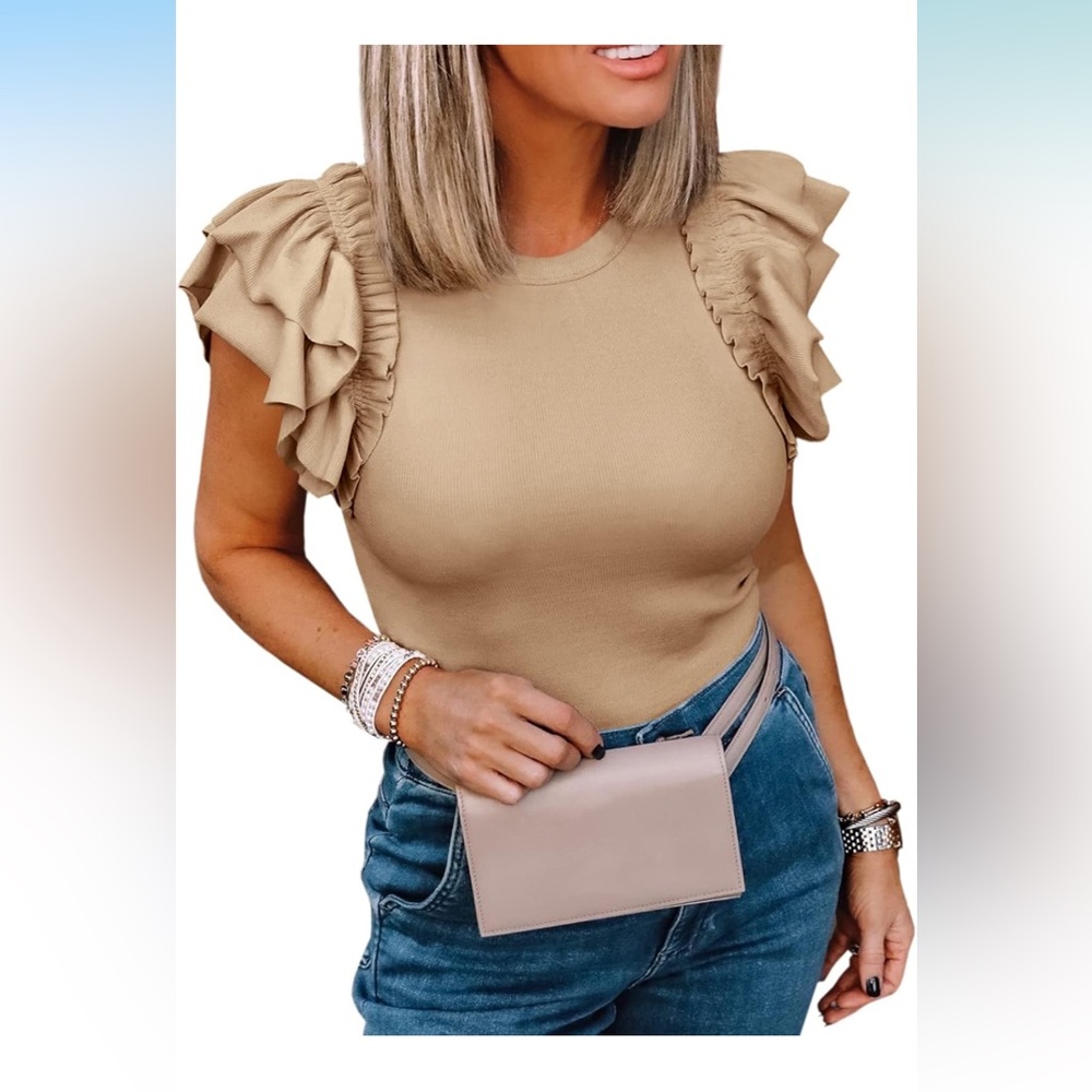 Women’s Ruffle Short Sleeve Shirt Slim Fit Ribbed‎ Blouse Size Small Tan Oatmeal